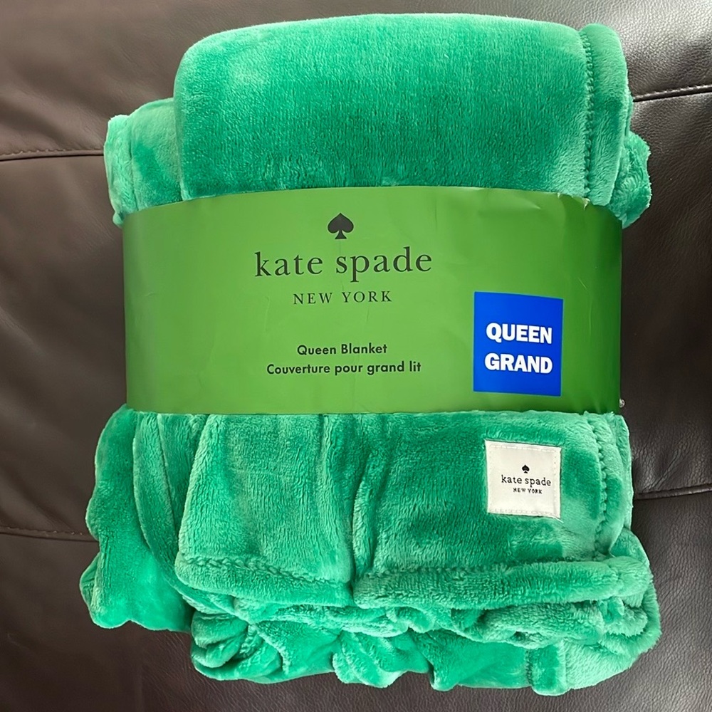 Kate Spade - Queen Blanket